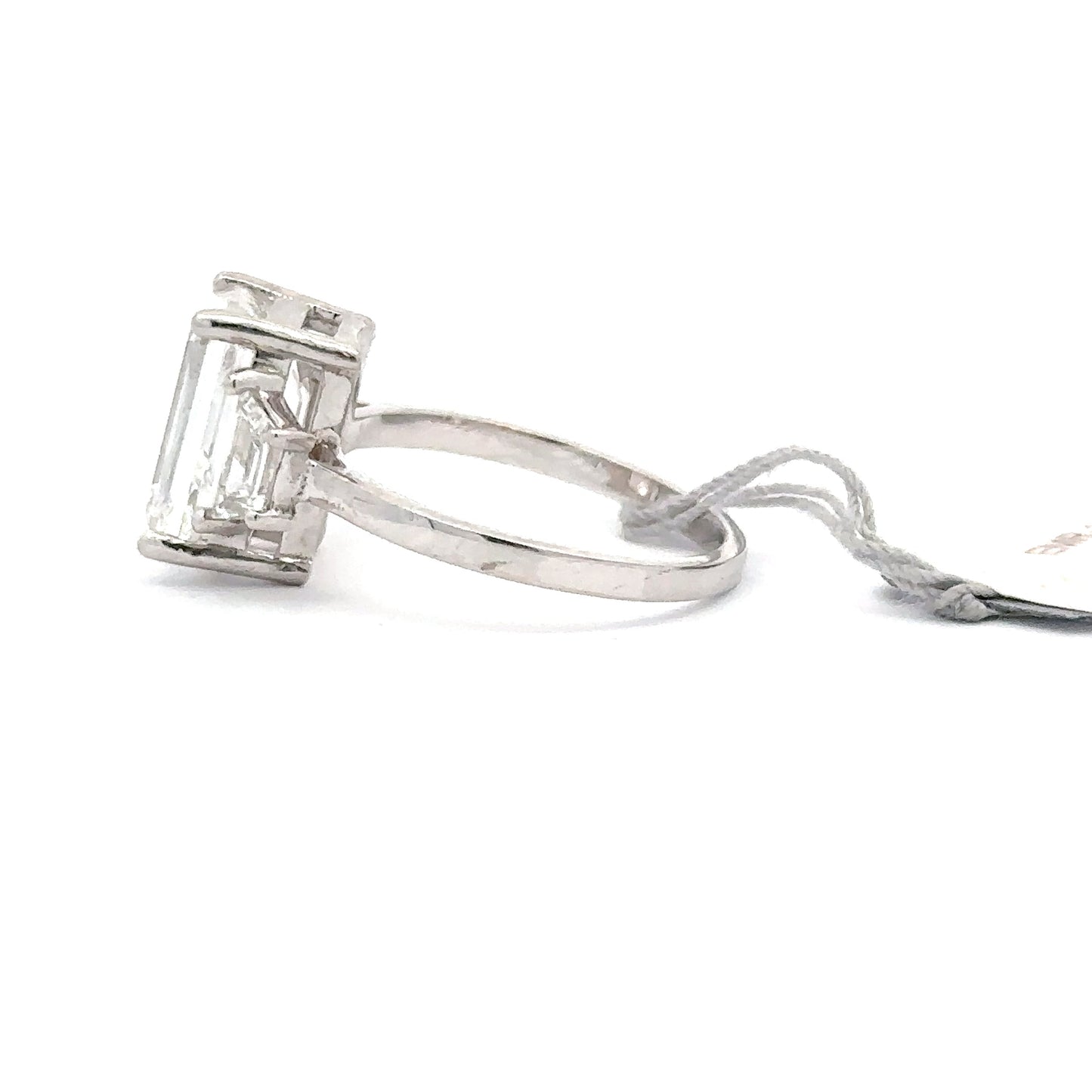 5.01ct Lab Emerald-Cut Diamond (E/VS2) with 0.54ct Tapered Baguette Side Stones | 18K WG | IGI
