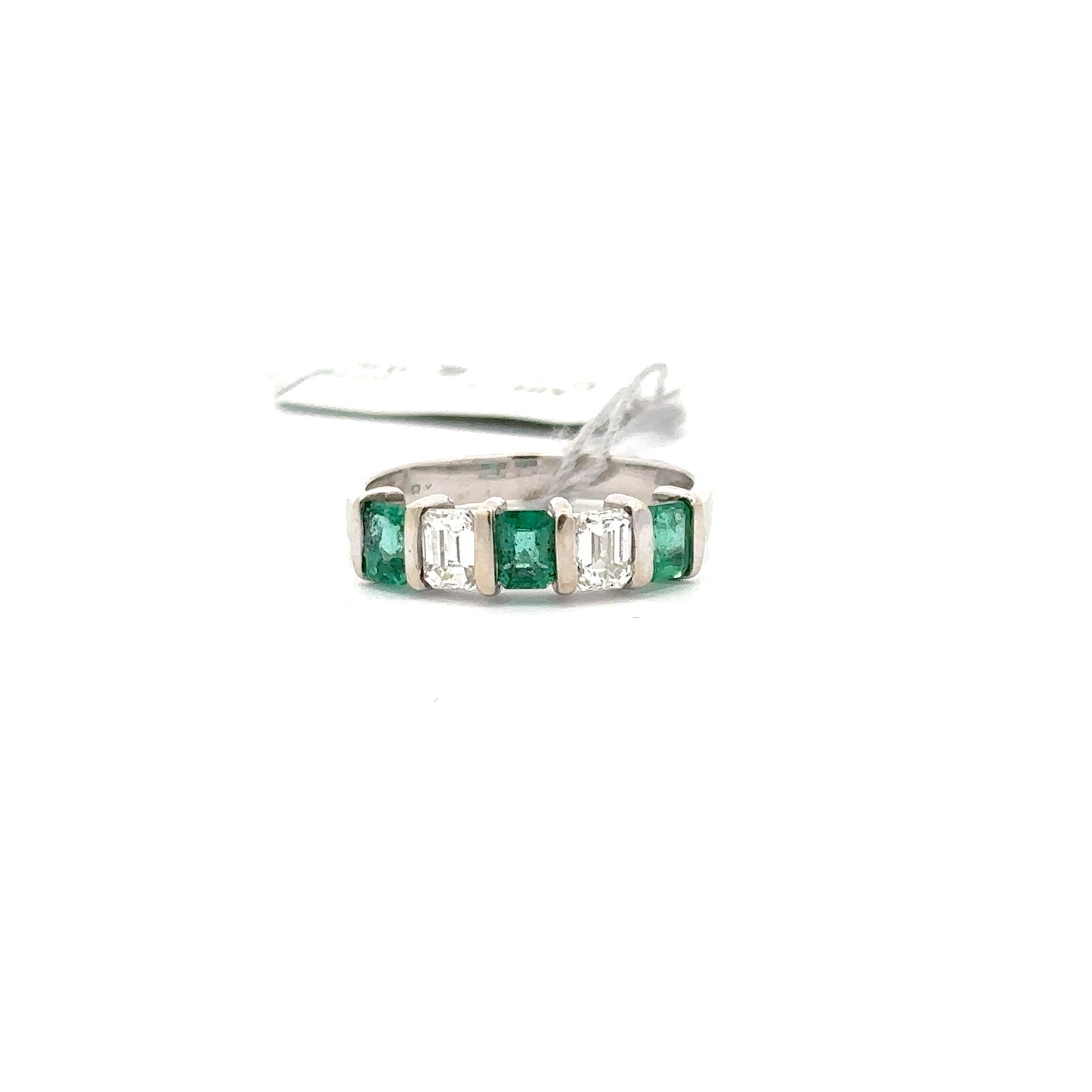 18K WHITE GOLD | 0.60 CT NATURAL EMERALDS | 0.50 CT NATURAL DIAMONDS BAND.