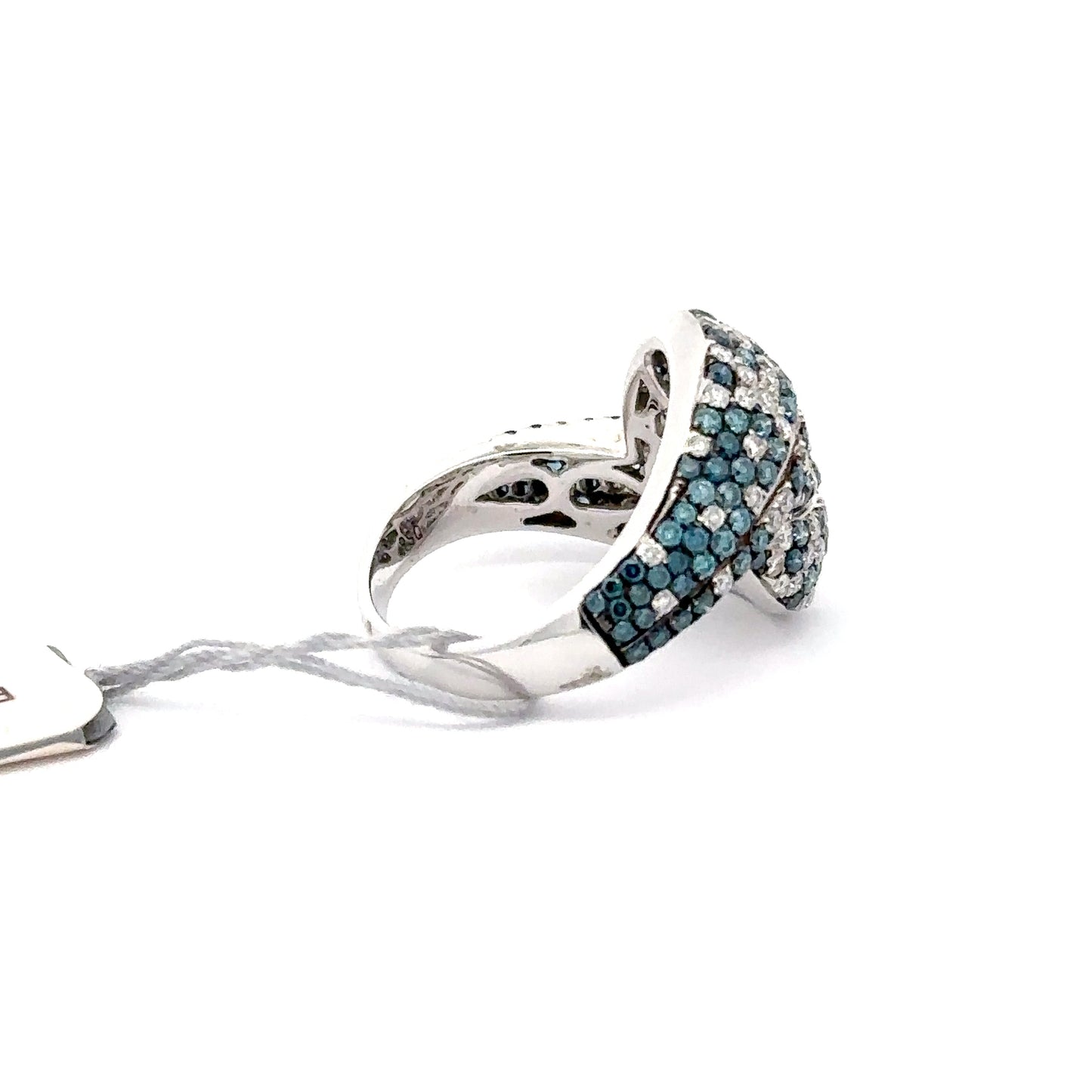 14K WHITE GOLD | 0.75 CT NATURAL DIAMOND | 1.04 CT BLUE DIAMOND RING.