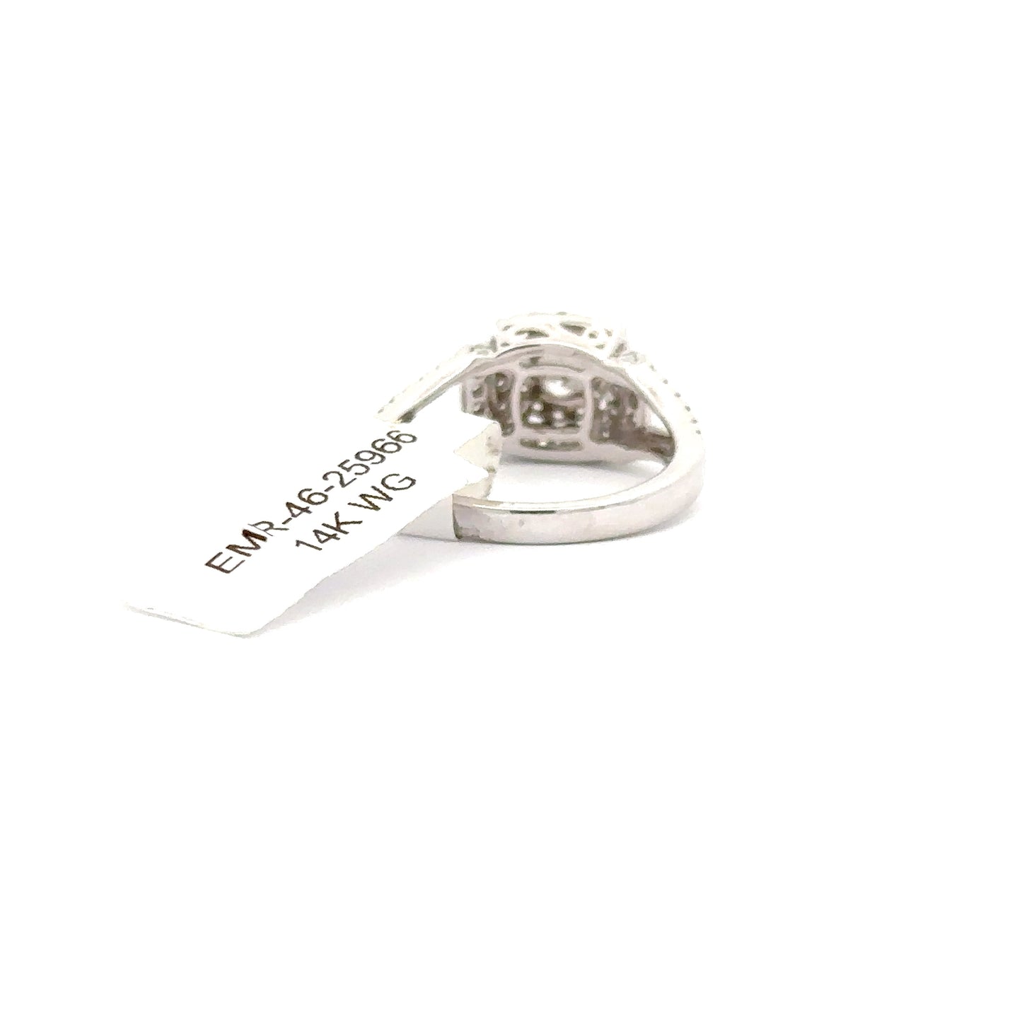 14K WHITE GOLD | 0.95 CTW NATURAL DIAMONDS RING.