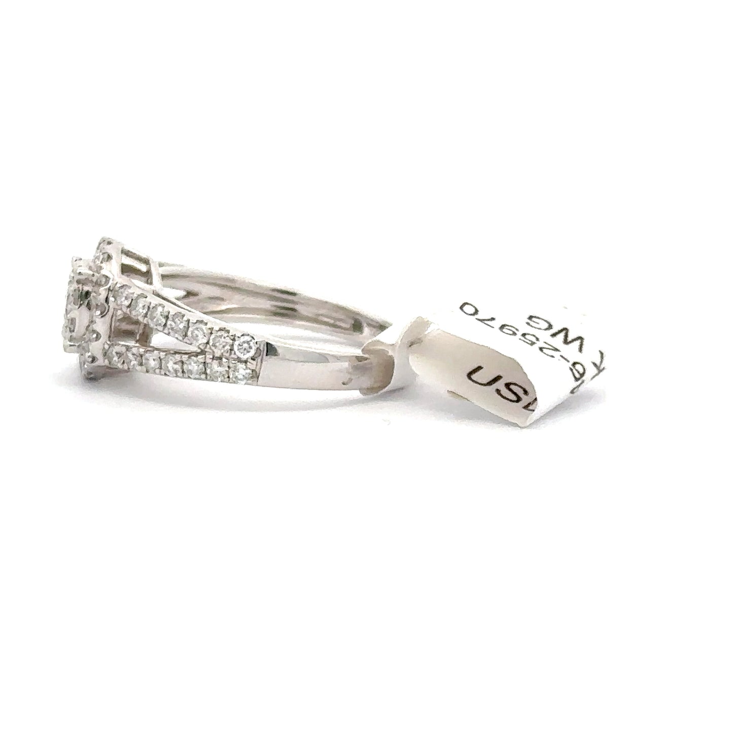 14K WHITE GOLD | 0.95 CTW NATURAL DIAMONDS RING.