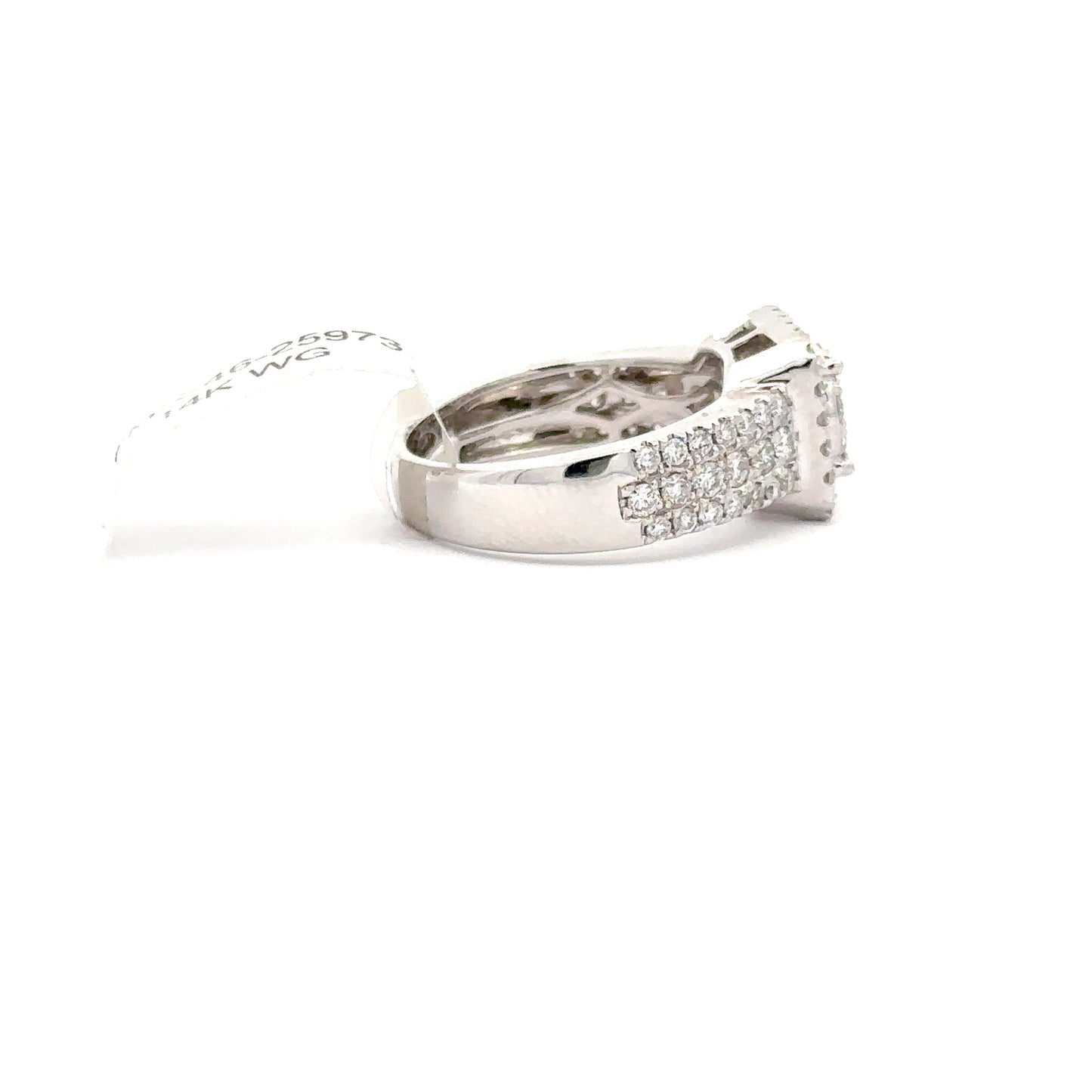 1.35 ctw Natural Diamond Ring | 14k White Gold | 6.7 Gram.