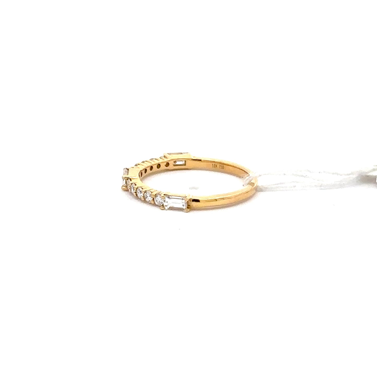 18K Yellow Gold Diamonds Ring.