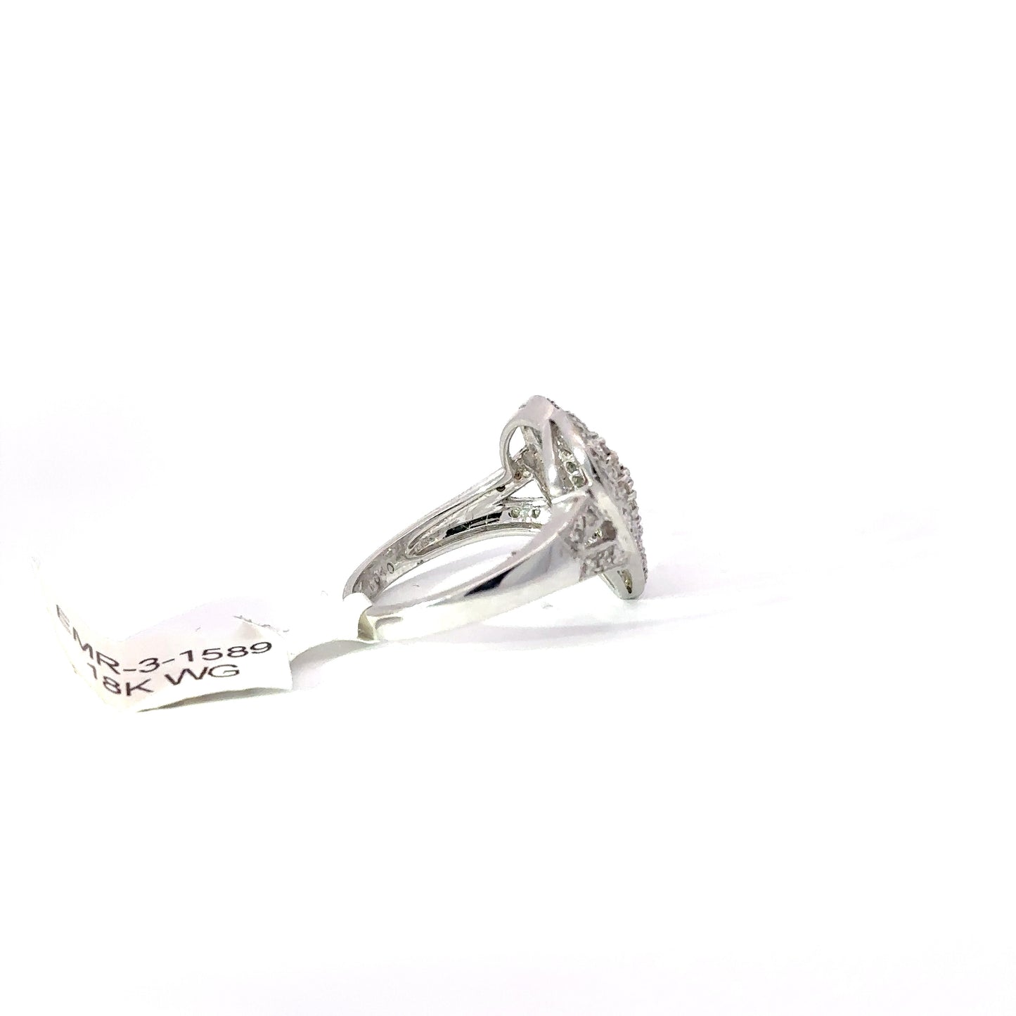 18K White Gold Ring.