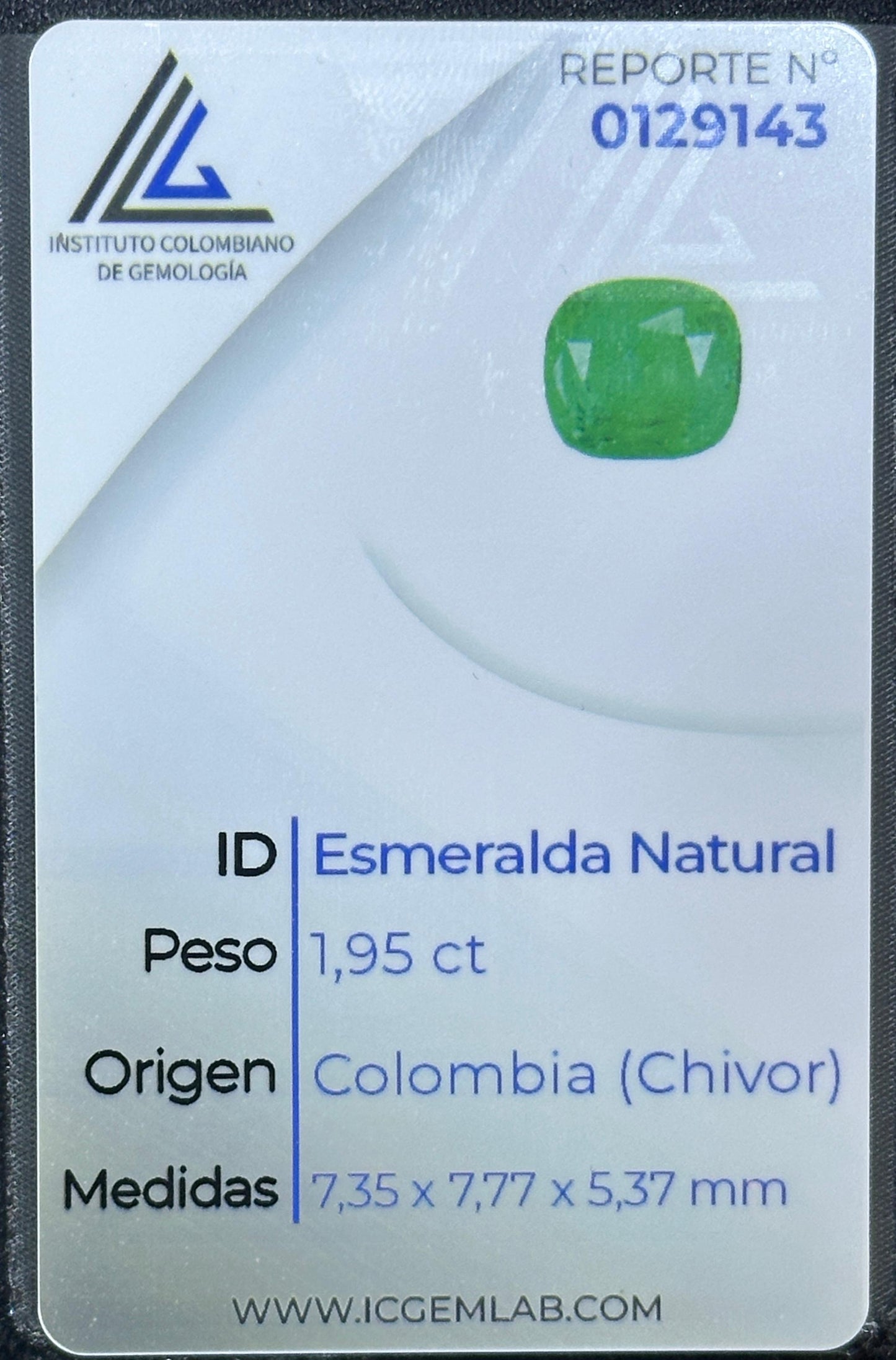 1.95 ct Natural Colombian Emerald | 0.42 ctw Natural Side Diamonds | 18k White Gold Ring.