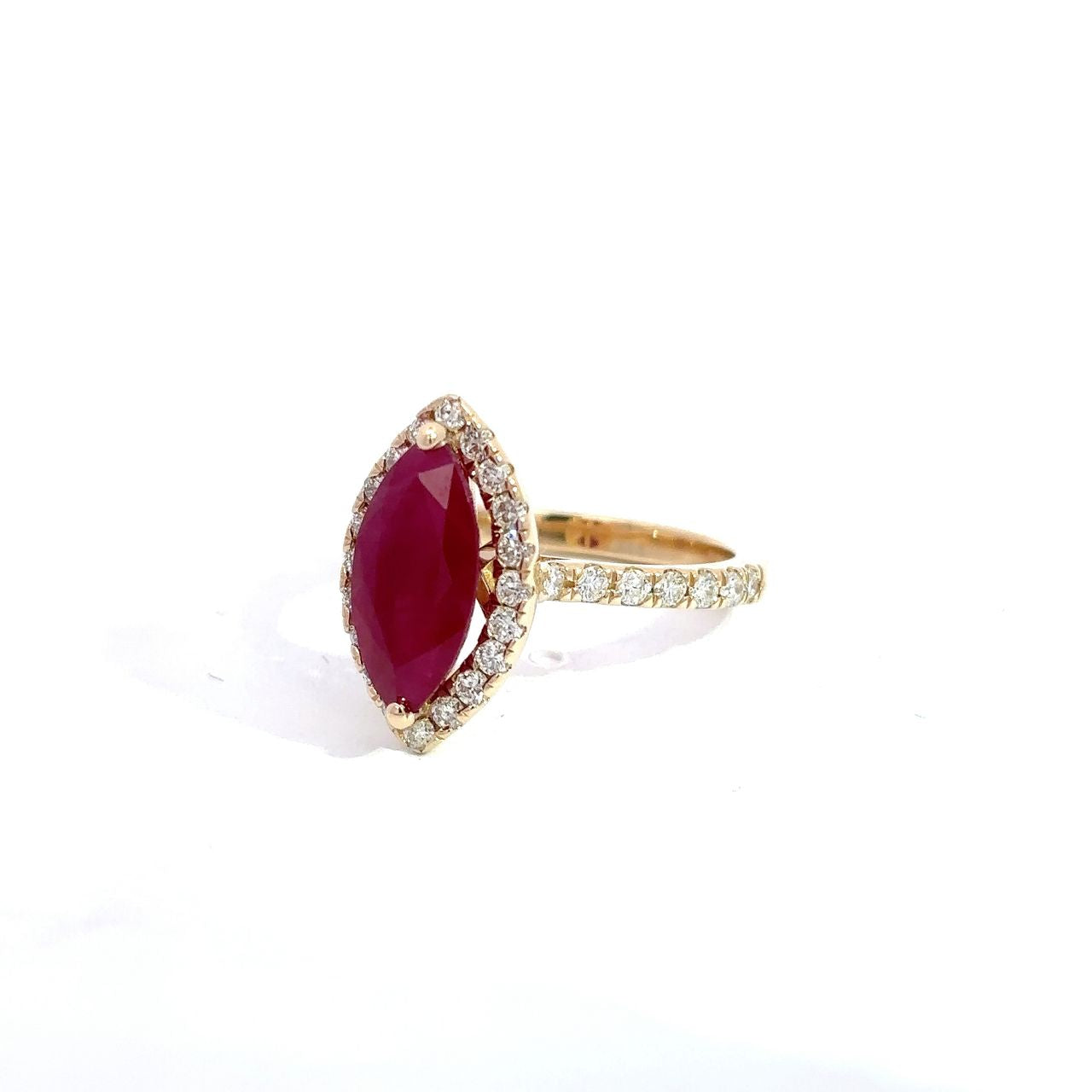 14K YG | 3.37 CT NATURAL BURMESE RUBY RING | 0.64 CT NATURAL SIDE DIAMONDS.
