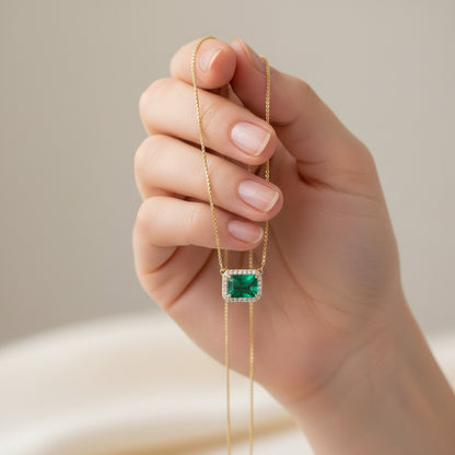 2.75 ct Natural Emerald | 0.46 ct Natural Diamonds | 14k Yellow Gold