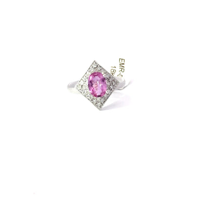 18K White Gold Ring.