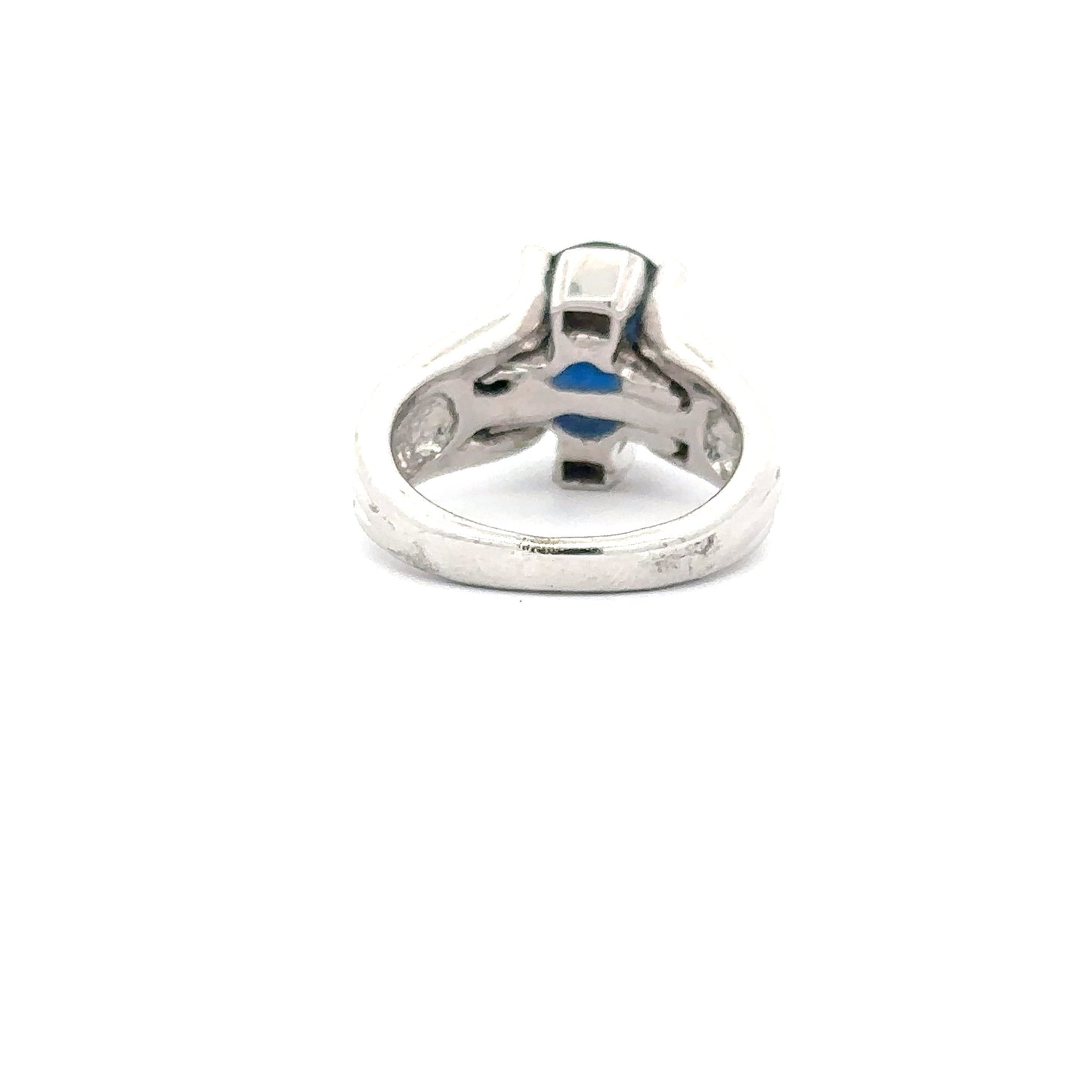 3.06ct Natural Oval Sapphire Diamonds & 0.28ct Natural Diamond Ring | 18K WG