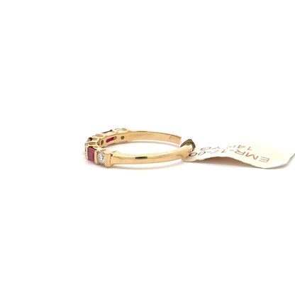 0.22ct Natural Round Diamonds & 0.54ct Emerald-Cut Ruby (Alternating Design) Band | 14K YG