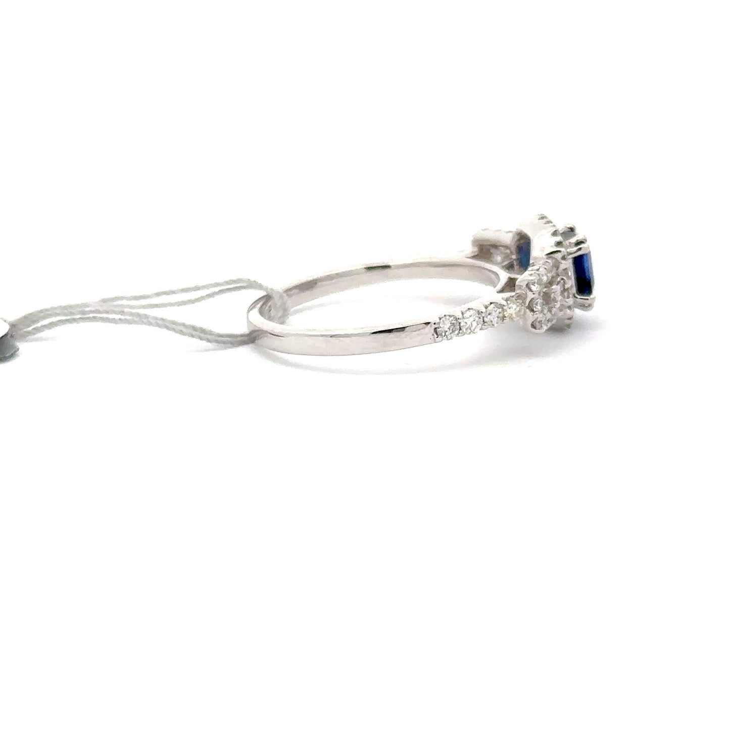 0.83 ct Royal Blue Sapphire Ring | 0.70 ct Natural Diamonds | 18k White Gold