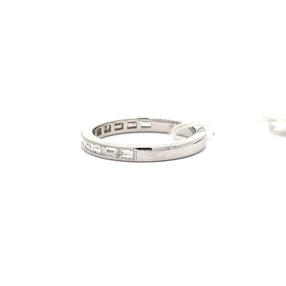 18k White Gold Baguette diamond Ring