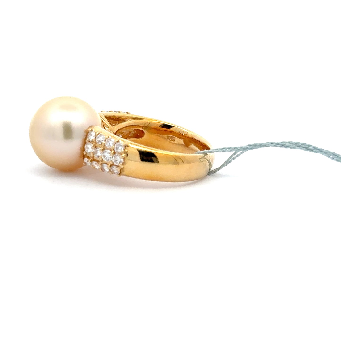 Elegant 18K Yellow Gold Women’s Ring with 13mm AAA Authentic Pearl.