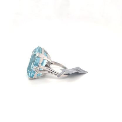 Aquamarine Solitaire Ring