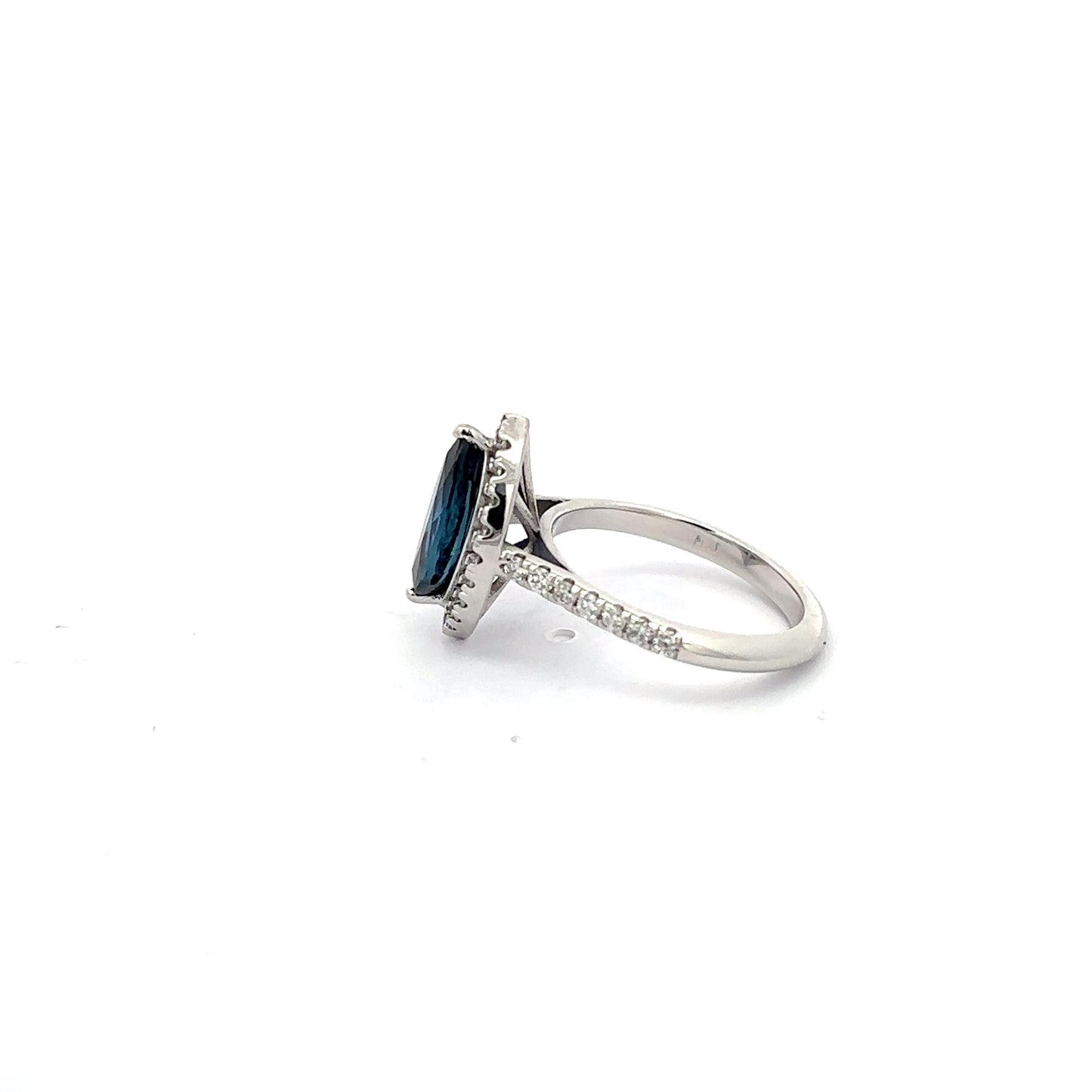 3.06 ct Natural Royal Blue Sapphire Ring | 0.63 ct Natural Diamonds | Platinum