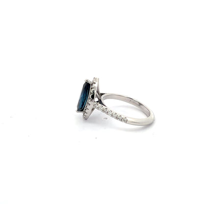 3.06 ct Natural Royal Blue Sapphire Ring | 0.63 ct Natural Diamonds | Platinum