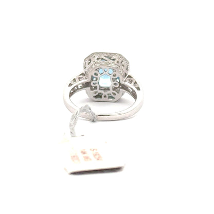 14K WHITE GOLD | 2.40 CT AQUAMARINE CENTERED | 0.92 NATURAL SIDE DIAMONDS RING.