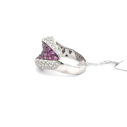 18K White Gold Ring.