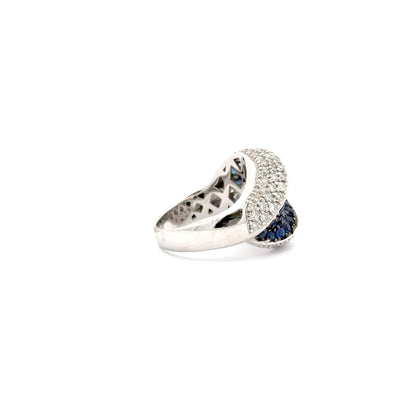 18K White Gold Ring.