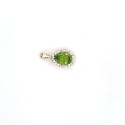3.52 ct natural Peridot | 0.45 ct Natural Diamonds | 14k Yellow Gold Pendant