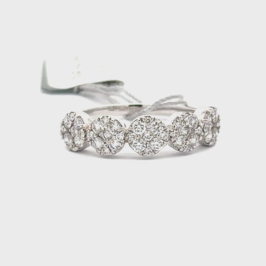 18K White Gold Ring.