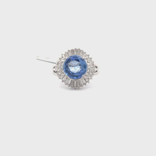 3.18 Carat Blue Sapphire Set in Platinum women’s Designer Ring.