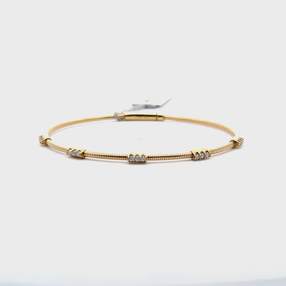 0.25 ctw Flexible Bangle | 14k Yellow Gold.