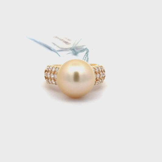 Elegant 18K Yellow Gold Women’s Ring with 13mm AAA Authentic Pearl.