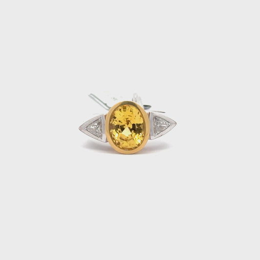 4.00ct Natural Oval Yellow Sapphire & 0.50ct Natural Trillon-cut Diamonds Ring | 18K YWG