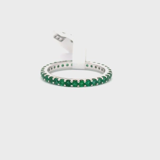 14K WHITE GOLD | 1.02 CTW NATURAL EMERALD BAND.